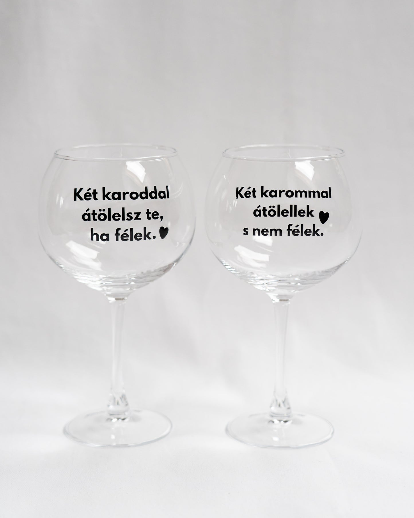 Radnóti: Két karodban borospohár szett