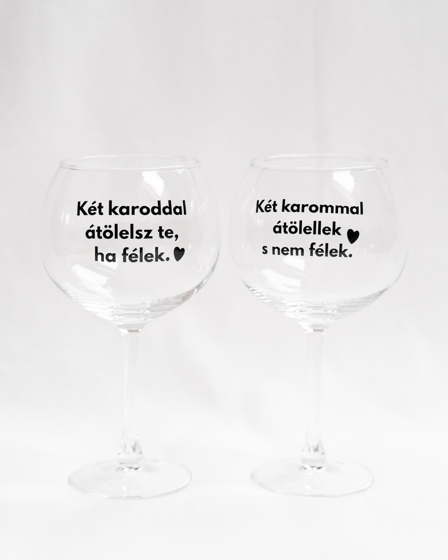 Radnóti: Két karodban borospohár szett