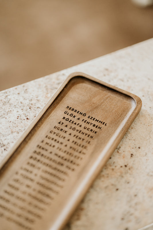 Radnóti verses fa tál - Bájoló